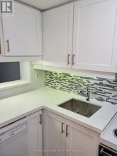 717-1717 Bay St. in Toronto, ON - Building Photo - Building Photo