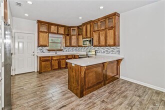 14 14th St in Weslaco, TX - Building Photo - Building Photo