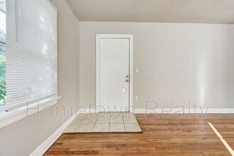 2229 NW 12th St in Oklahoma City, OK - Building Photo - Building Photo