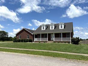 154 Shepherds Wy in Rineyville, KY - Building Photo - Building Photo