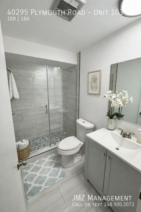 40295 Plymouth Rd in Plymouth, MI - Building Photo