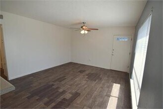 310 E Croslin St in Austin, TX - Building Photo - Building Photo
