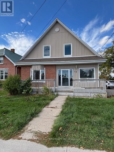 property at 18 Lindsay St