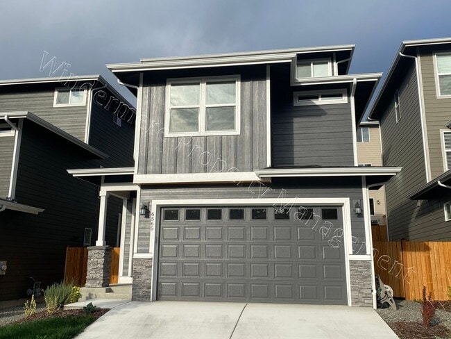 6565 Kayak Pl NW in Bremerton, WA - Building Photo - Building Photo