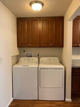 Aladdin Camelot Apartments, LLC in Tacoma, WA - Foto de edificio - Building Photo