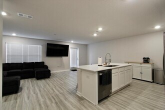 334 Flounder St, Unit 607 in Crestview, FL - Building Photo - Building Photo