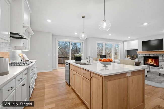 18700 61st Ave N in Plymouth, MN - Building Photo - Building Photo