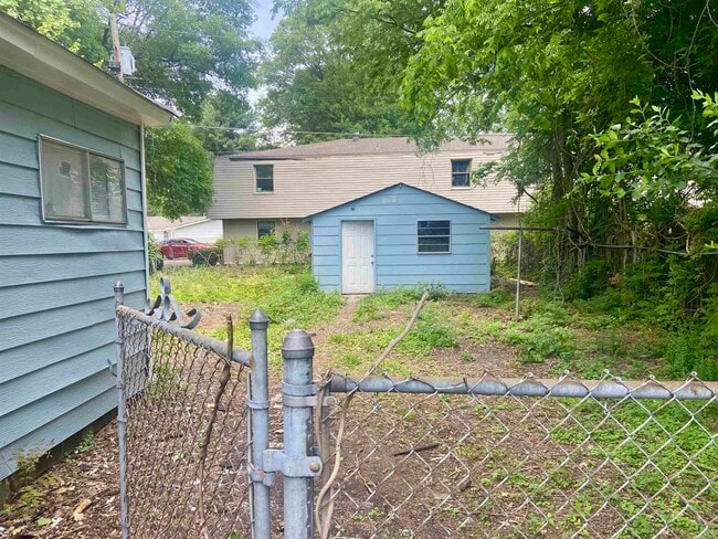128 W Magnolia St in Blytheville, AR - Building Photo - Building Photo
