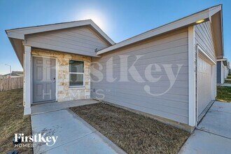 5196 Fowler Crst in Converse, TX - Building Photo - Building Photo