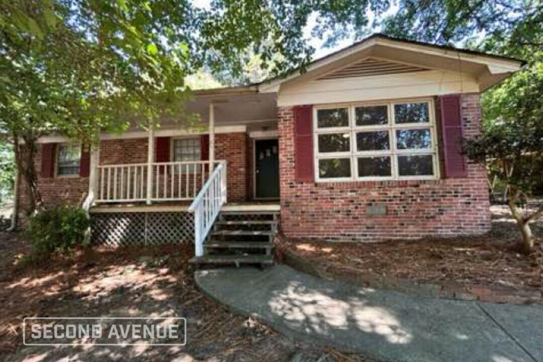 296 Channing Dr in Fayetteville, NC - Building Photo