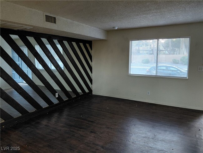 property at 1336 N Jones Blvd