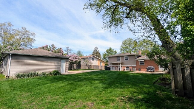 920 S Chestnut Ave in Arlington Heights, IL - Building Photo - Building Photo