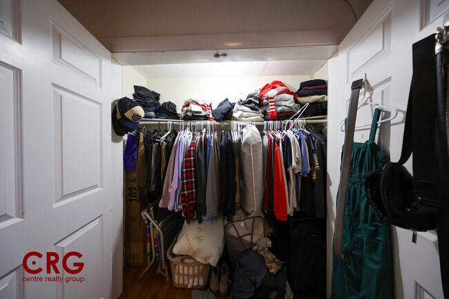 1728 Beacon St, Unit #B in Brookline, MA - Building Photo - Building Photo