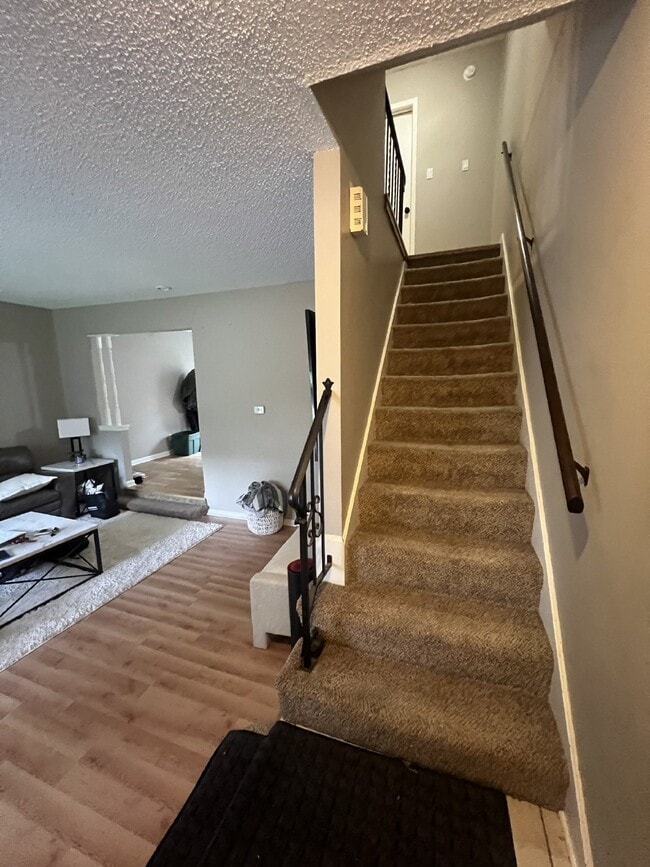 103 Pleasant View Dr in Des Moines, IA - Building Photo - Building Photo