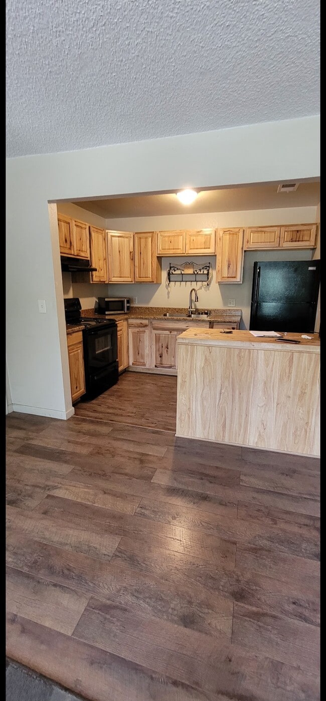 1200 T A Riordan in Flagstaff, AZ - Building Photo - Building Photo