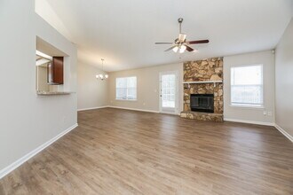 380 Willow Green Dr in Orange Park, FL - Foto de edificio - Building Photo