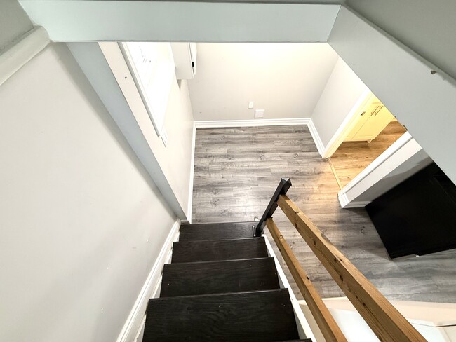 282 E 33rd St in Hamilton, ON - Building Photo - Building Photo