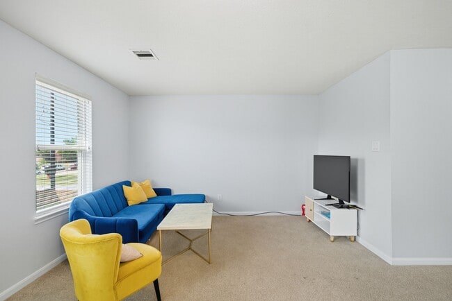 8624 Cedar Plains Ln