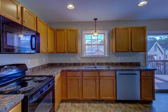 4 Lime St in Ephrata, PA - Building Photo - Building Photo