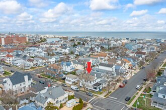 324 McCabe Ave in Bradley Beach, NJ - Building Photo - Building Photo
