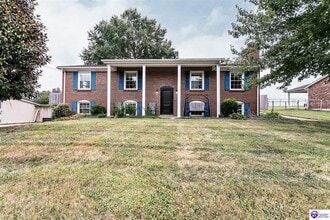 705 Bon Aire Dr in Elizabethtown, KY - Building Photo - Building Photo