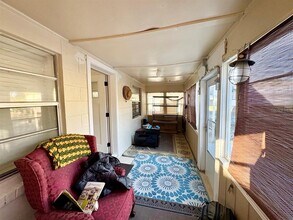 524 E Lime St in Tarpon Springs, FL - Building Photo - Building Photo