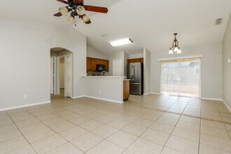 617 Willow Run St in Minneola, FL - Building Photo - Building Photo