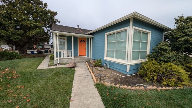203 Seaview Ave in Santa Cruz, CA - Building Photo - Building Photo