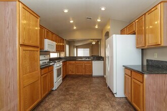 1612 Blanco Dr in North Las Vegas, NV - Building Photo - Building Photo