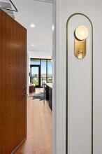 44 East Ave in Austin, TX - Building Photo - Building Photo