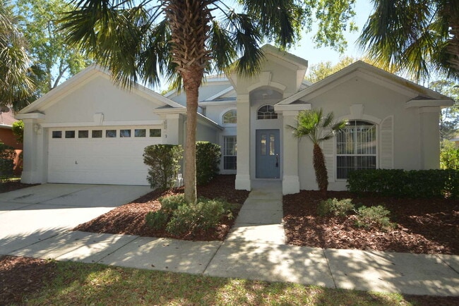 property at 7 St Andrews Ct