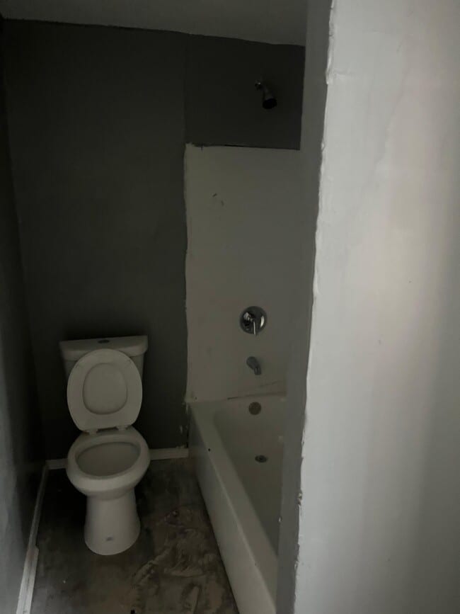 21 Grosvenor Ave in Dayton, OH - Building Photo - Building Photo