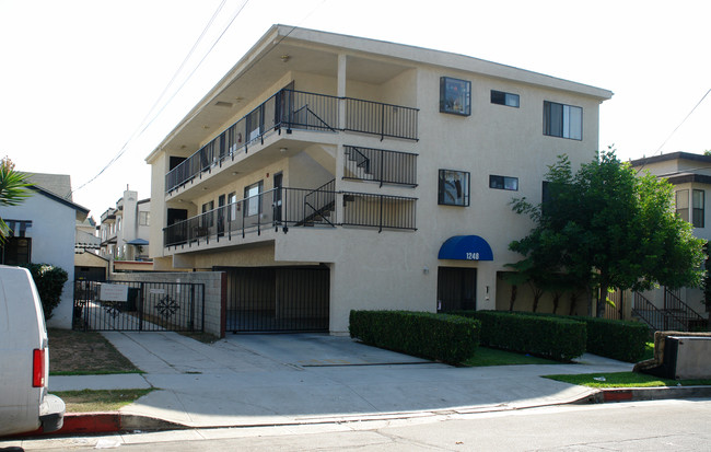 1248 Stanley Ave in Glendale, CA - Building Photo - Building Photo