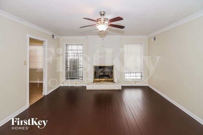 5809 Foxdale Rd in Memphis, TN - Building Photo - Building Photo