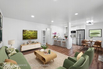 13050 Dronfield Ave, Unit 13050 Dronfield Avenue #5 in Sylmar, CA - Foto de edificio - Building Photo