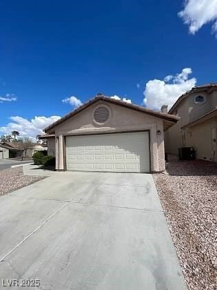 372 Rushing Creek Ct in Henderson, NV - Building Photo - Building Photo