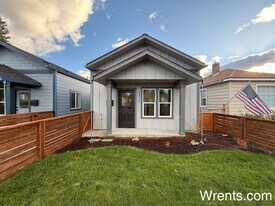 3710-3712 E Liberty Ave in Spokane, WA - Building Photo