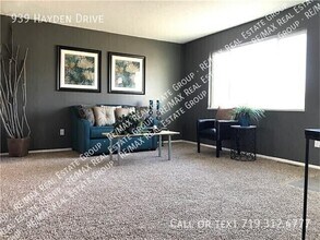 939 Hayden Dr in Colorado Springs, CO - Building Photo - Building Photo