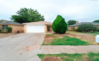2116 77th St in Lubbock, TX - Building Photo