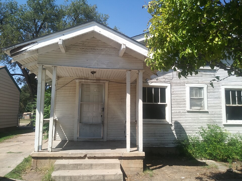 902 S Louisiana St in Amarillo, TX - Building Photo