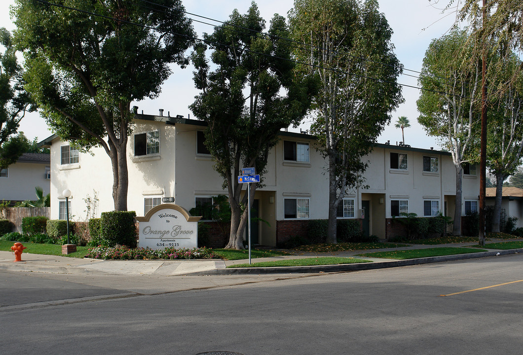 1610 W Almond Ave in Orange, CA - Building Photo