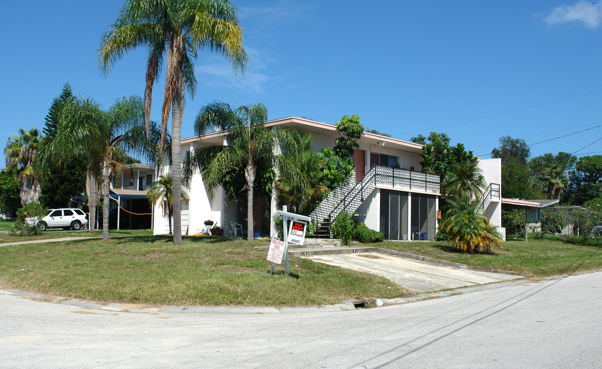 Franklin Street Apartments in Clearwater, FL - Foto de edificio