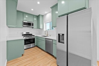 4017 Mont Clair St in Los Angeles, CA - Building Photo - Building Photo
