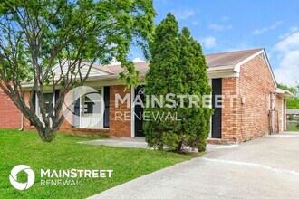 5208 Terrace Green Cir in Louisville, KY - Building Photo - Building Photo