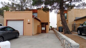 1727 Villa Santos Cir