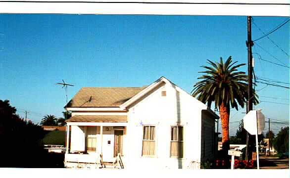 37-39 S Crimea St in Ventura, CA - Foto de edificio - Building Photo