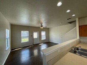 5730 Golf Heights in San Antonio, TX - Building Photo - Building Photo