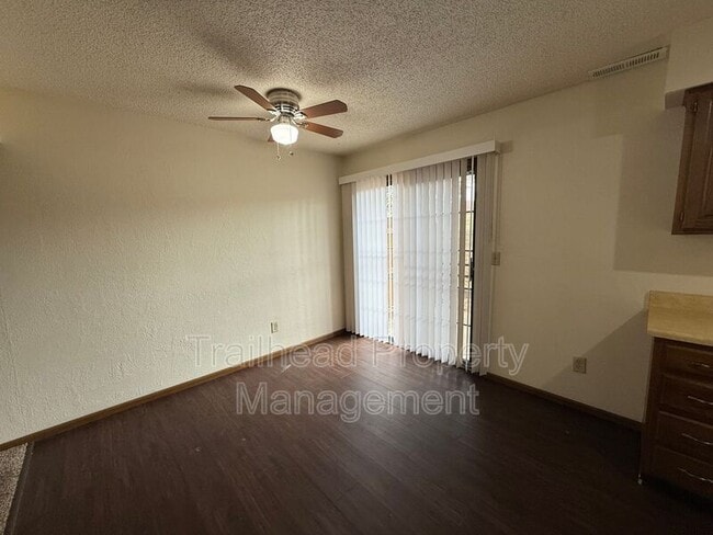 2700 NW 3rd Terrace in Blue Springs, MO - Building Photo - Building Photo