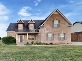 3023 Holderwood Dr in Murfreesboro, TN - Building Photo