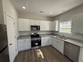 204 Home Ave in Graham, NC - Building Photo - Building Photo